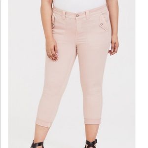 NWT torrid military capri